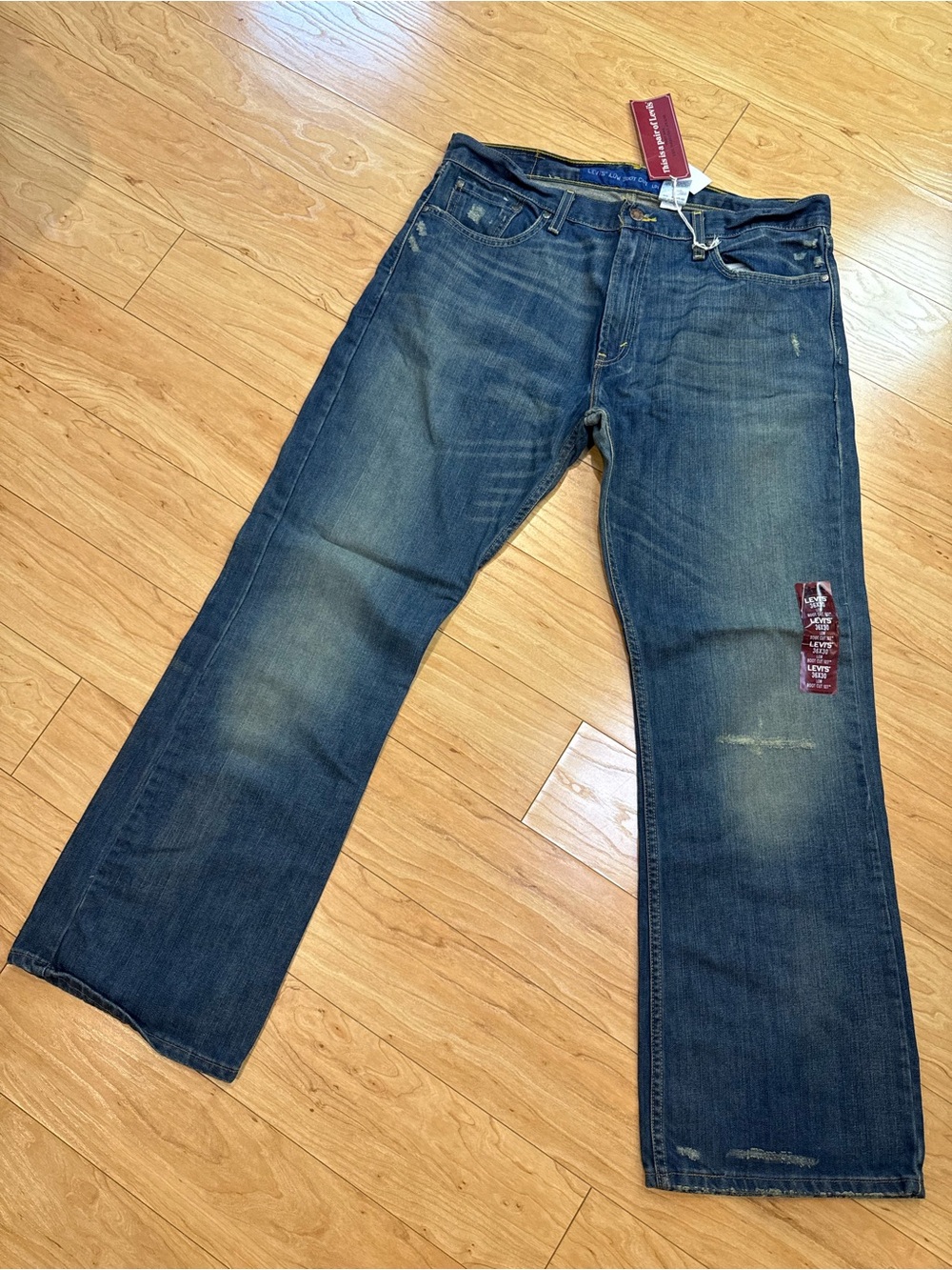 Levi’s 527 Men’s Jeans 36x30 Low Boot Cut Distressed Blue Denim NWT